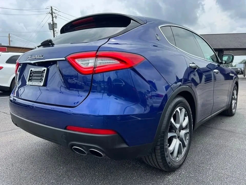 2017 Maserati Levante - Image 7 of 20