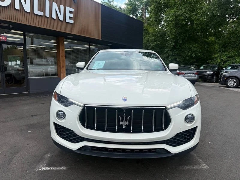 2017 Maserati Levante - Image 2 of 11