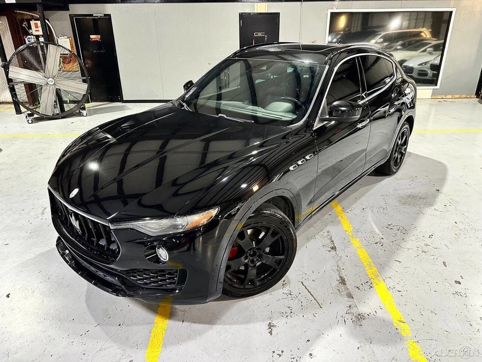 2017 Maserati Levante - Image 5 of 24