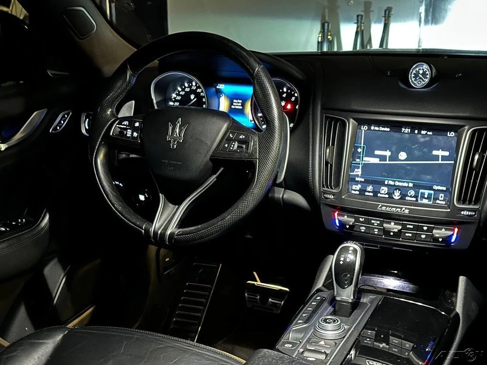 2017 Maserati Levante - Image 23 of 24