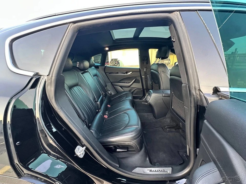 2017 Maserati Levante - Image 14 of 24