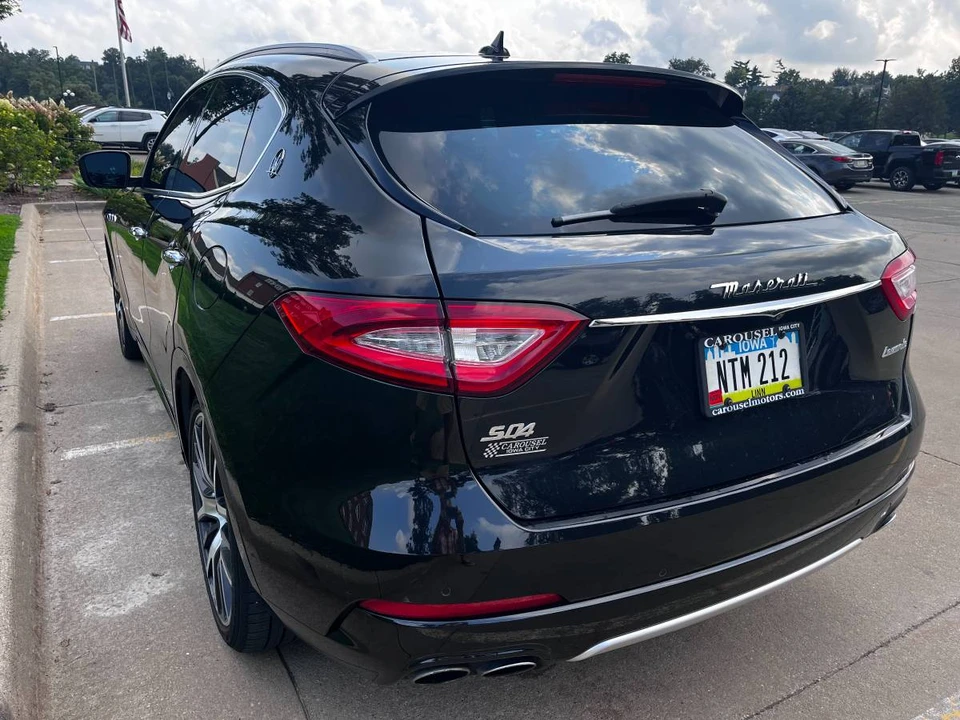 2017 Maserati Levante - Image 4 of 23