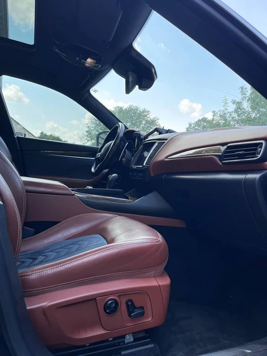 2017 Maserati Levante - Image 12 of 23