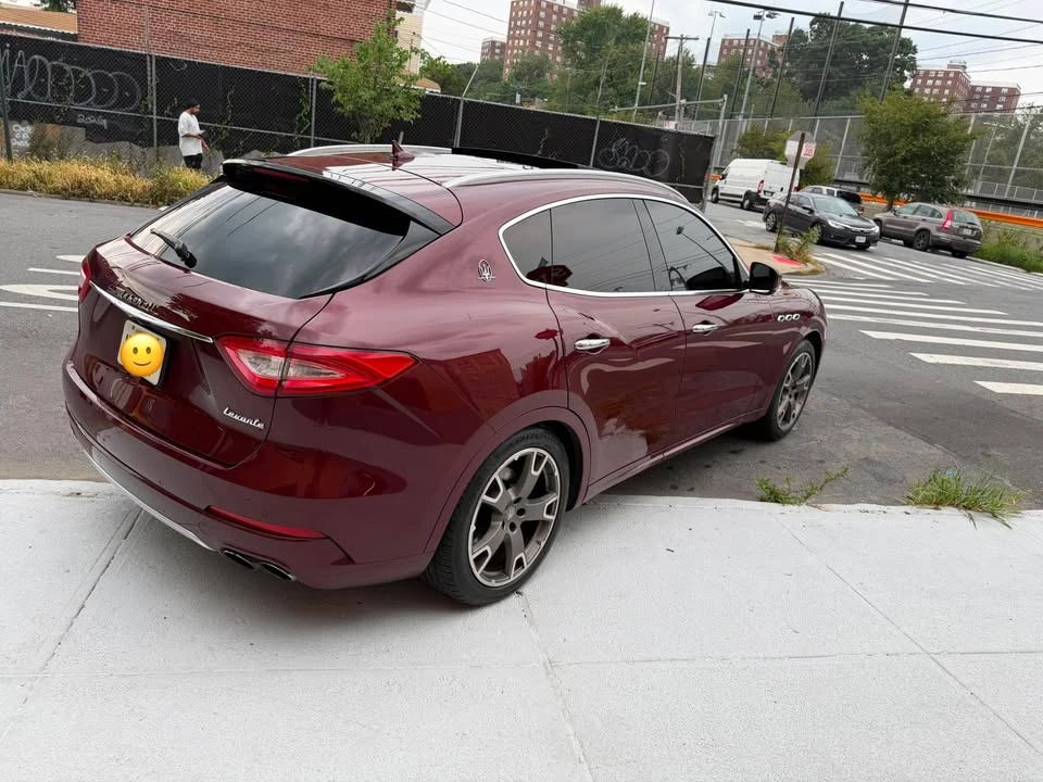 2017 Maserati Levante - Image 3 of 18