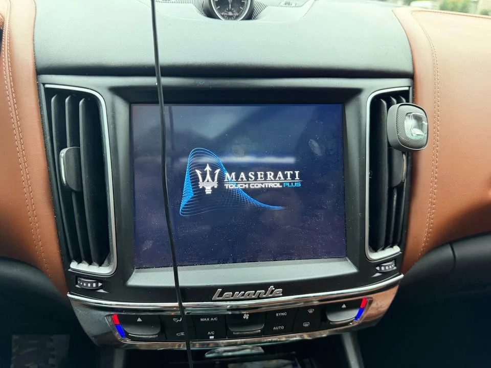 2017 Maserati Levante - Image 10 of 18