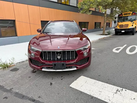 2017 Maserati Levante GT Sport Utility 4D