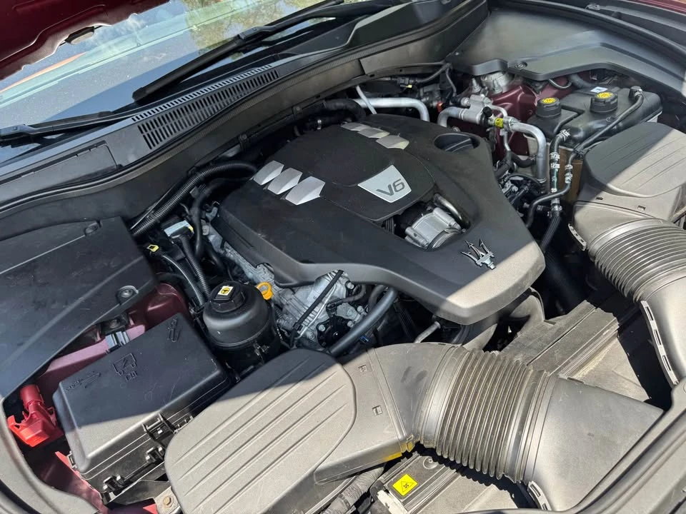 2017 Maserati Levante - Image 19 of 20
