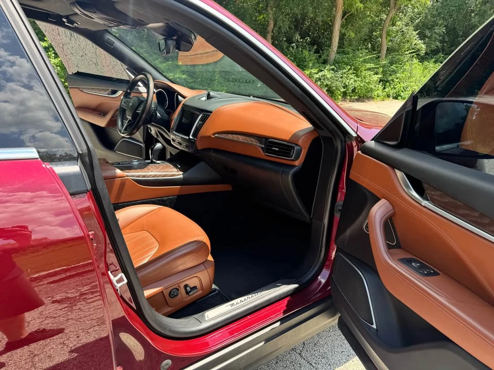 2017 Maserati Levante - Image 14 of 20