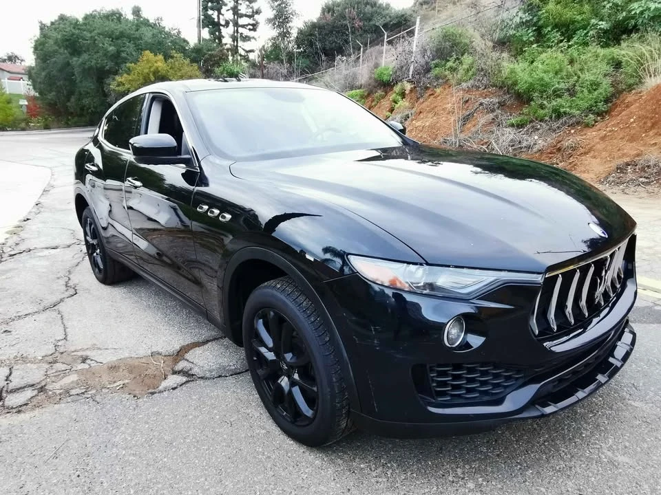 2017 Maserati Levante - Image 2 of 12