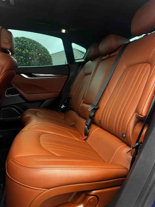 2017 Maserati Levante - Image 5 of 12