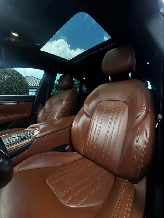 2017 Maserati Levante - Image 7 of 12