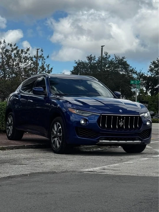 2017 Maserati Levante - Image 4 of 12