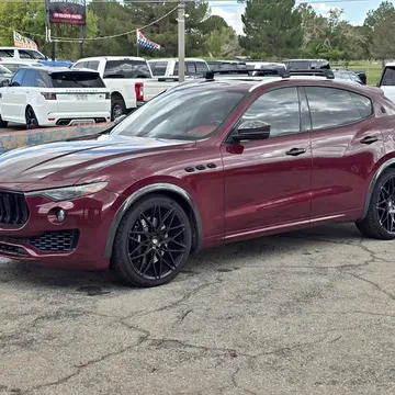 2017 Maserati Levante Levante
