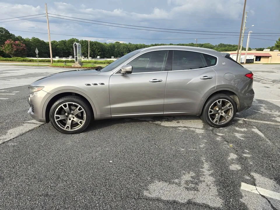 2017 Maserati Levante - Image 3 of 20