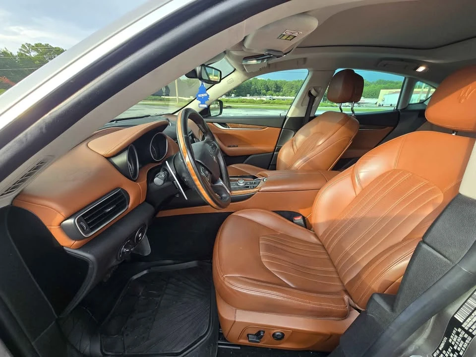 2017 Maserati Levante - Image 10 of 20