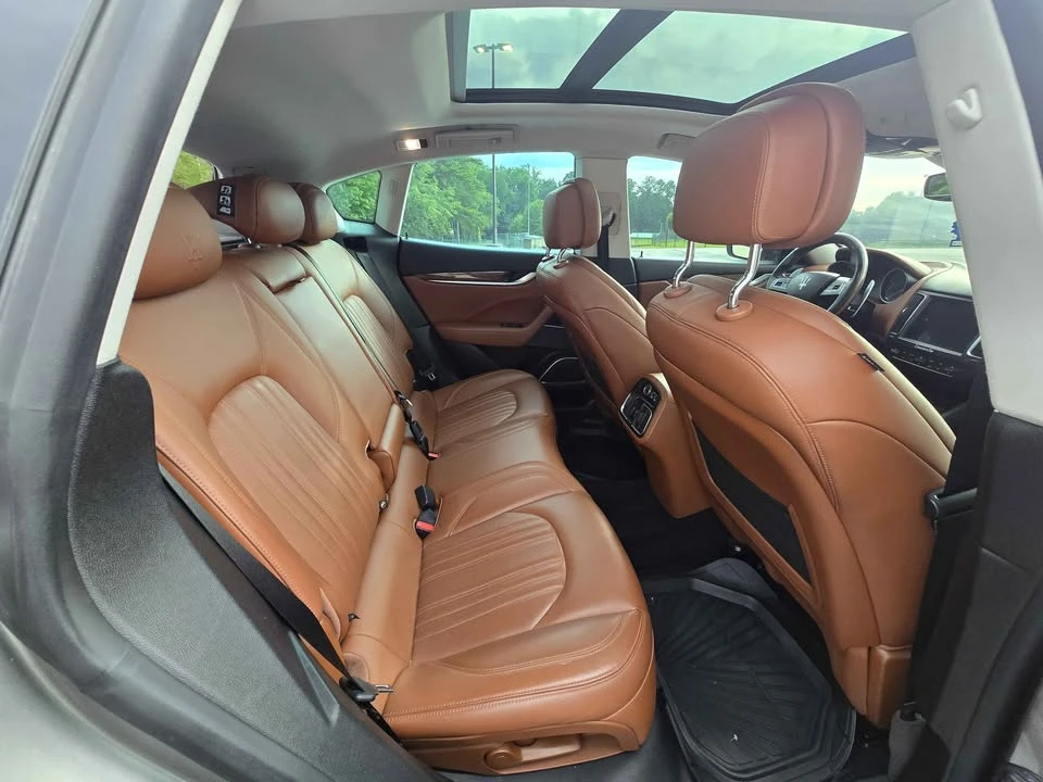 2017 Maserati Levante - Image 17 of 20
