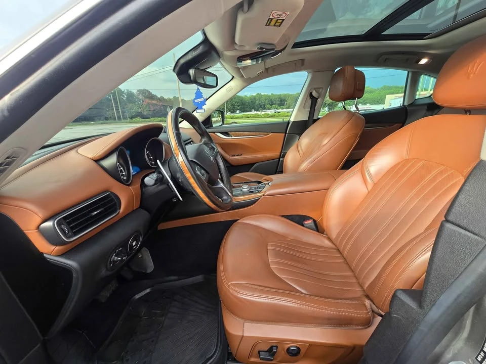2017 Maserati Levante - Image 12 of 20