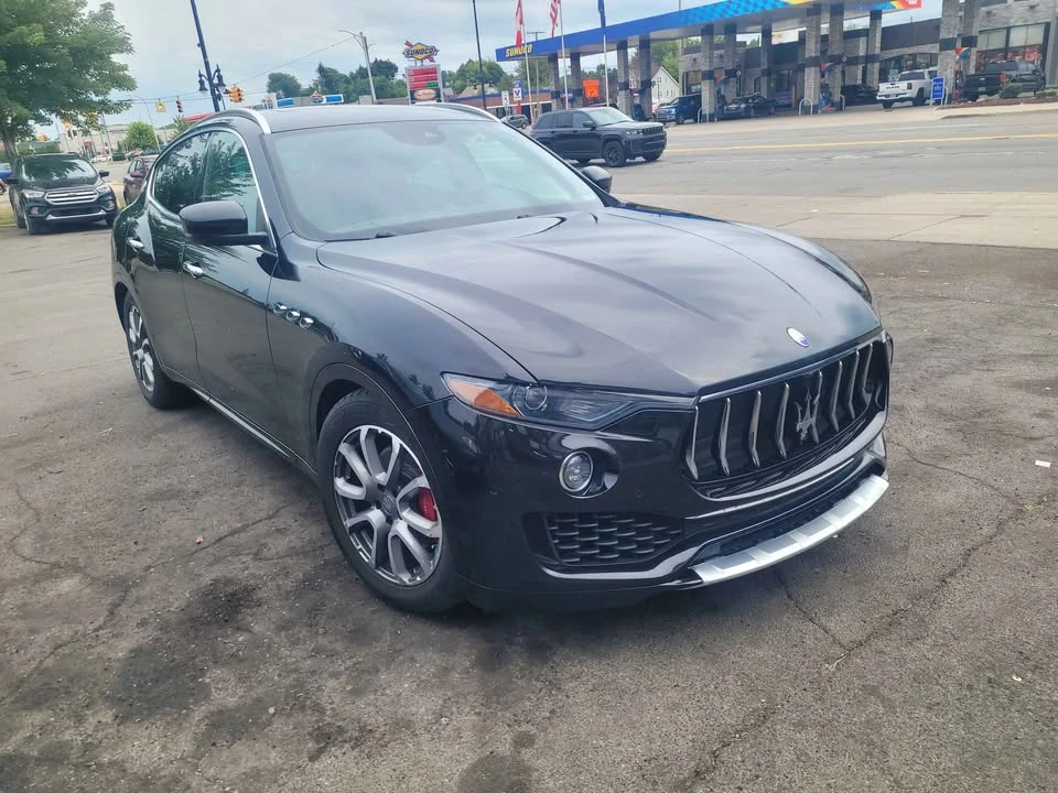 2017 Maserati Levante - Image 7 of 13