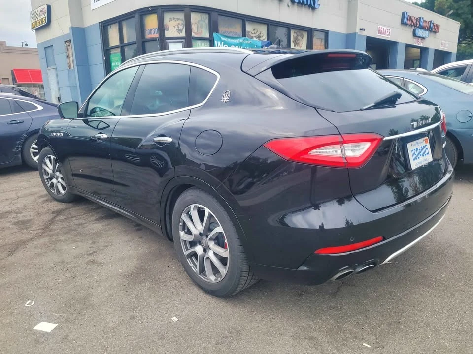 2017 Maserati Levante - Image 8 of 13