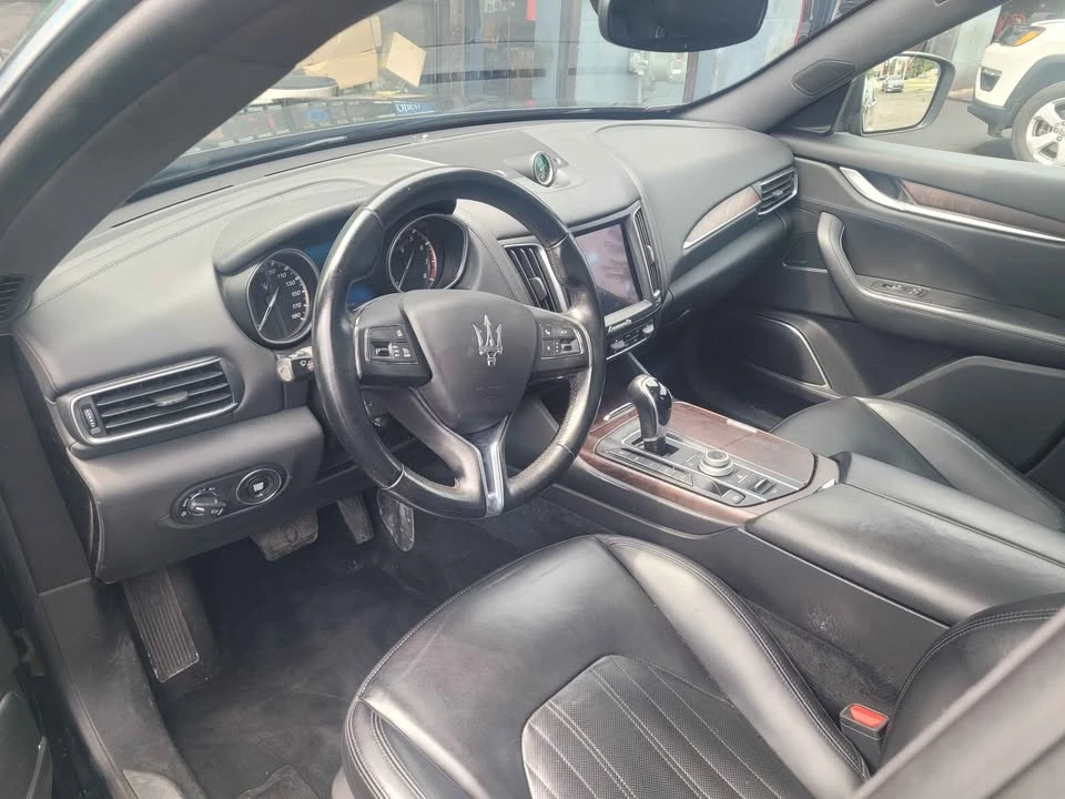 2017 Maserati Levante - Image 11 of 13