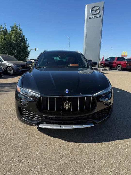 2017 Maserati Levante - Image 2 of 17