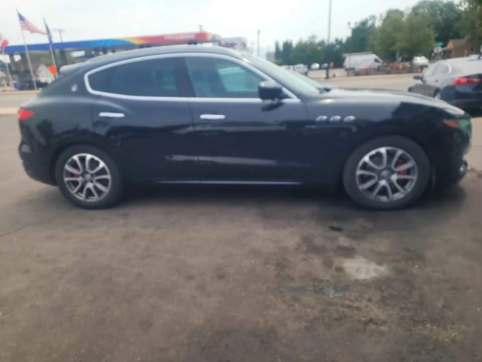 2017 Maserati Levante - Image 4 of 13