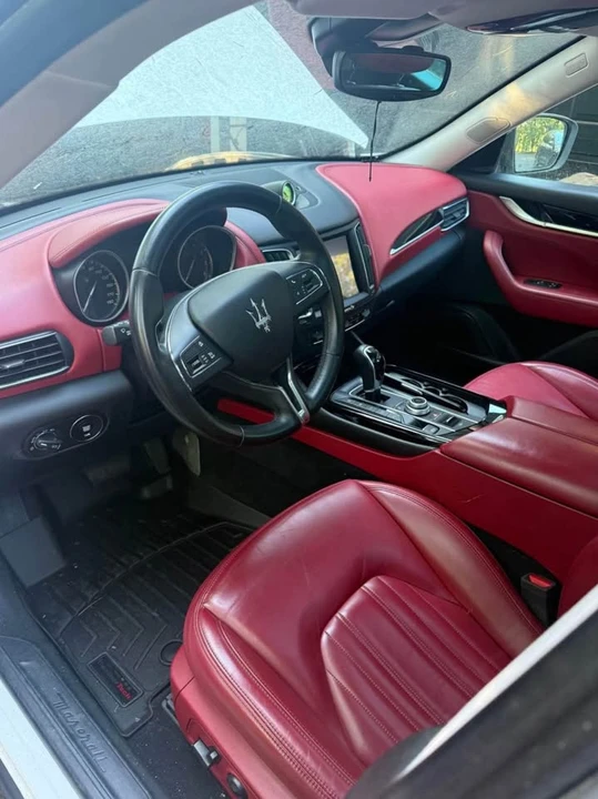 2017 Maserati Levante - Image 2 of 4