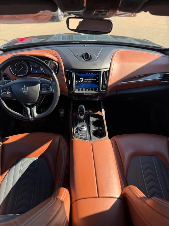 2017 Maserati Levante - Image 5 of 17
