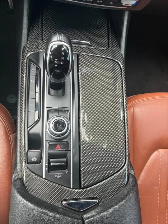 2017 Maserati Levante - Image 16 of 16