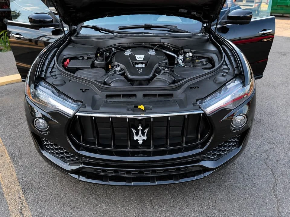 2017 Maserati Levante - Image 4 of 10