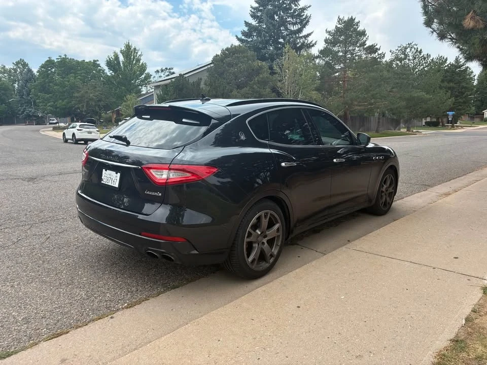2017 Maserati Levante - Image 6 of 16