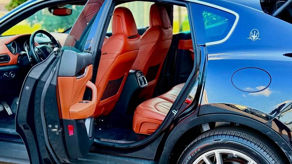 2017 Maserati Levante - Image 10 of 10
