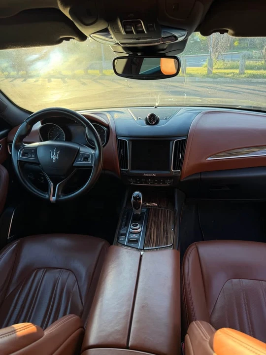 2017 Maserati Levante - Image 7 of 17
