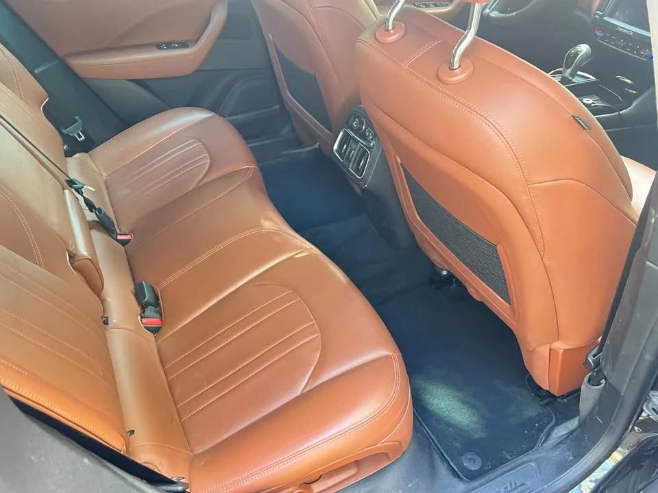2017 Maserati Levante - Image 6 of 6