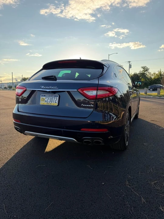 2017 Maserati Levante - Image 9 of 17