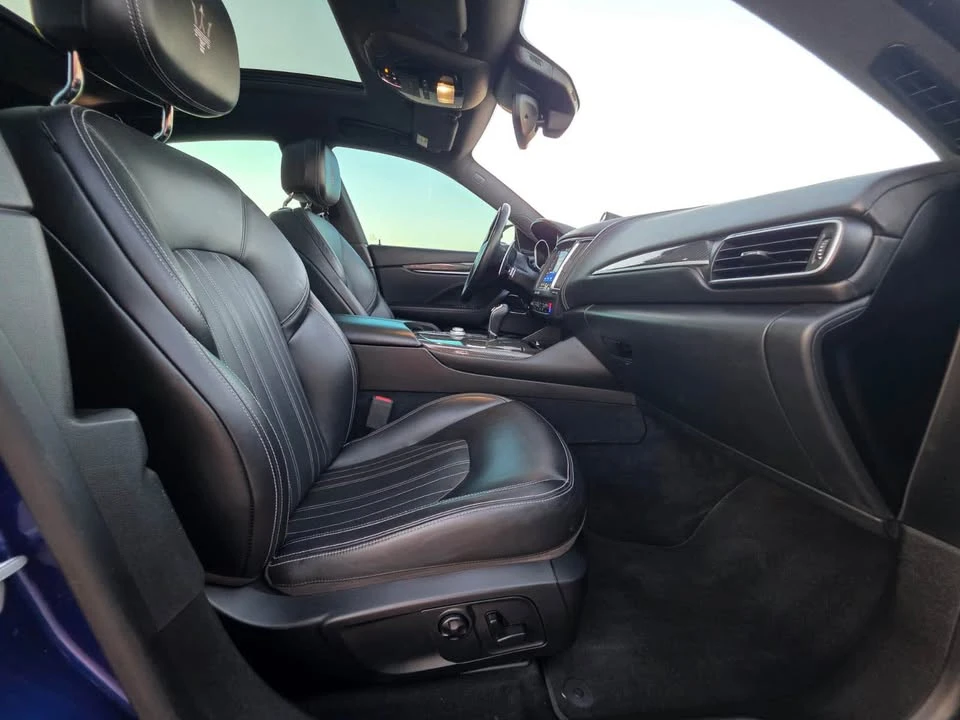 2017 Maserati Levante - Image 12 of 19