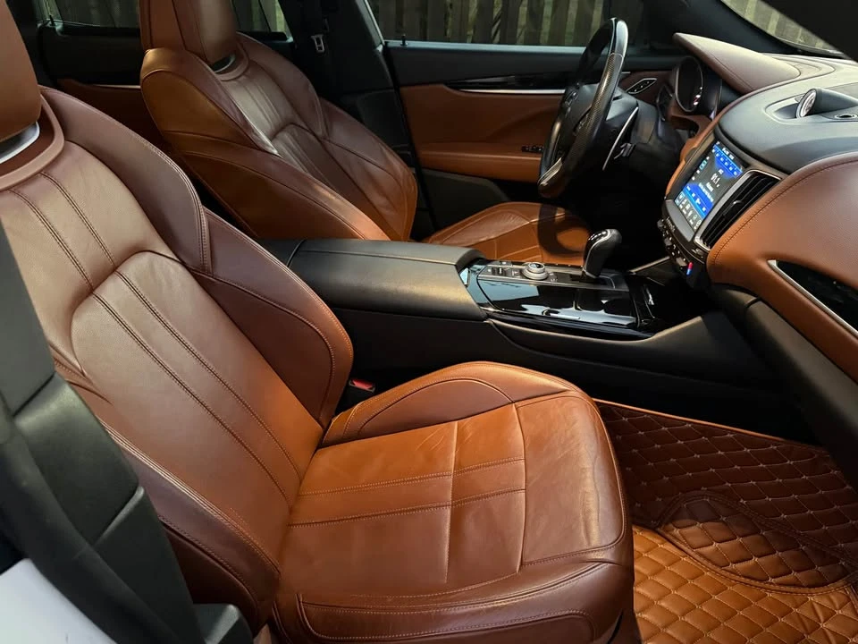 2017 Maserati Levante - Image 16 of 19
