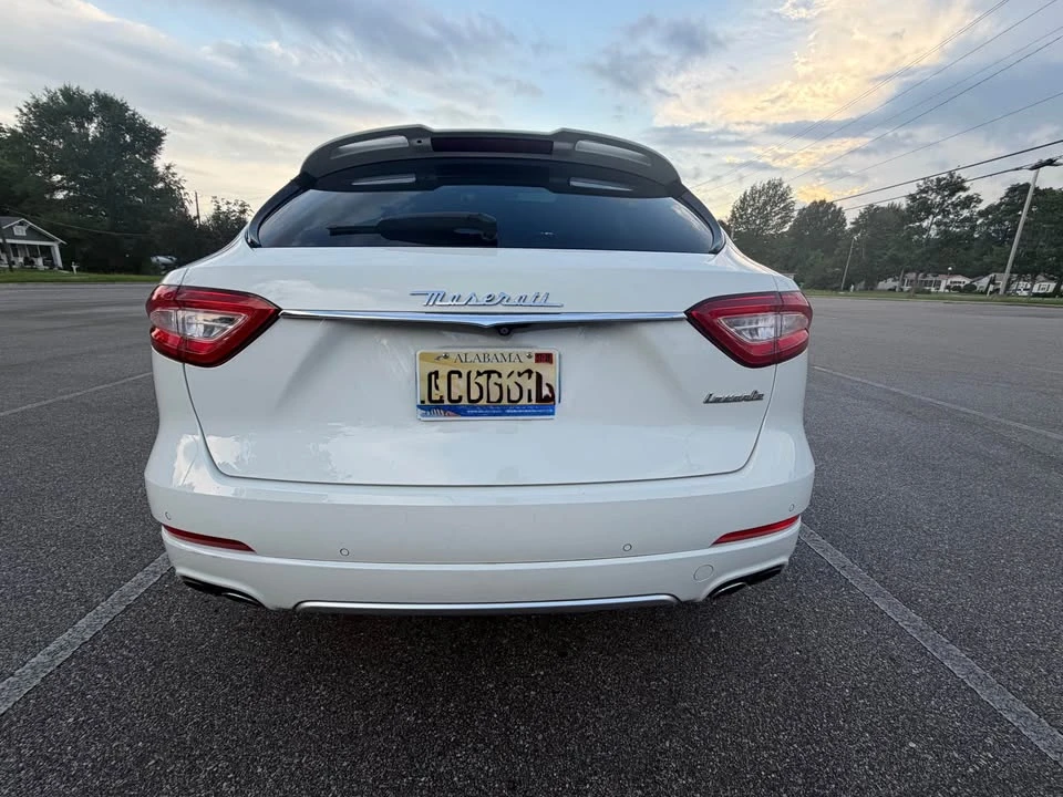 2017 Maserati Levante - Image 5 of 19