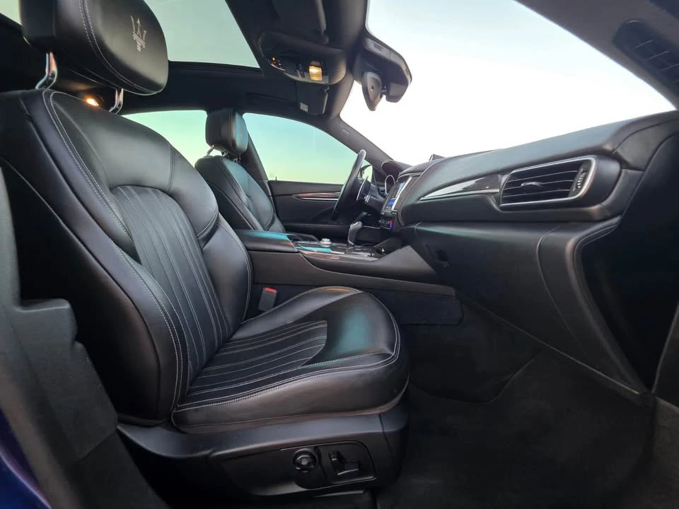 2017 Maserati Levante - Image 16 of 19