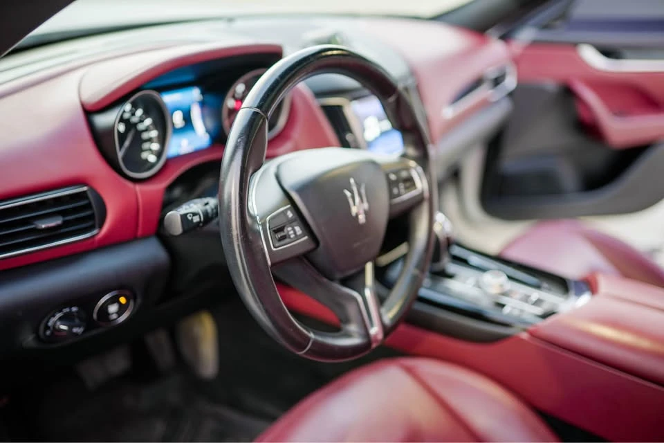 2017 Maserati Levante - Image 16 of 20