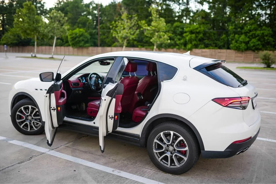 2017 Maserati Levante - Image 14 of 20