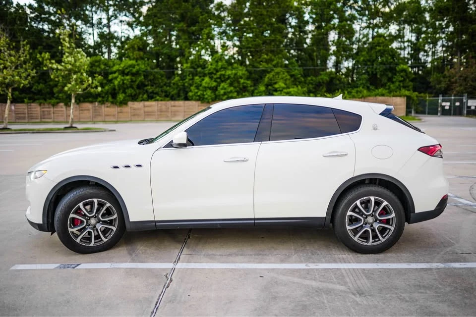 2017 Maserati Levante - Image 5 of 20