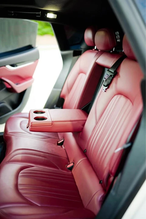 2017 Maserati Levante - Image 18 of 20