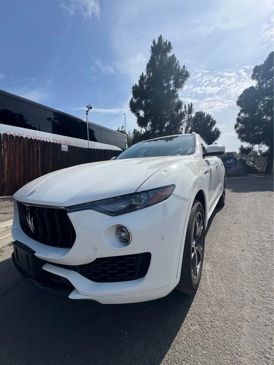 2017 Maserati Levante - Image 13 of 16
