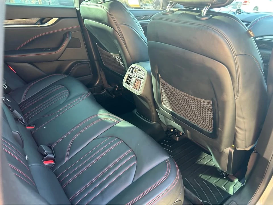 2017 Maserati Levante - Image 7 of 9