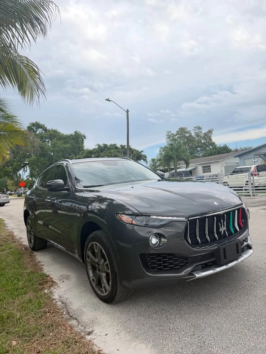 2017 Maserati Levante - Image 3 of 10