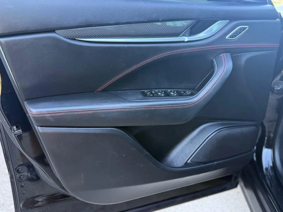 2017 Maserati Levante - Image 12 of 20