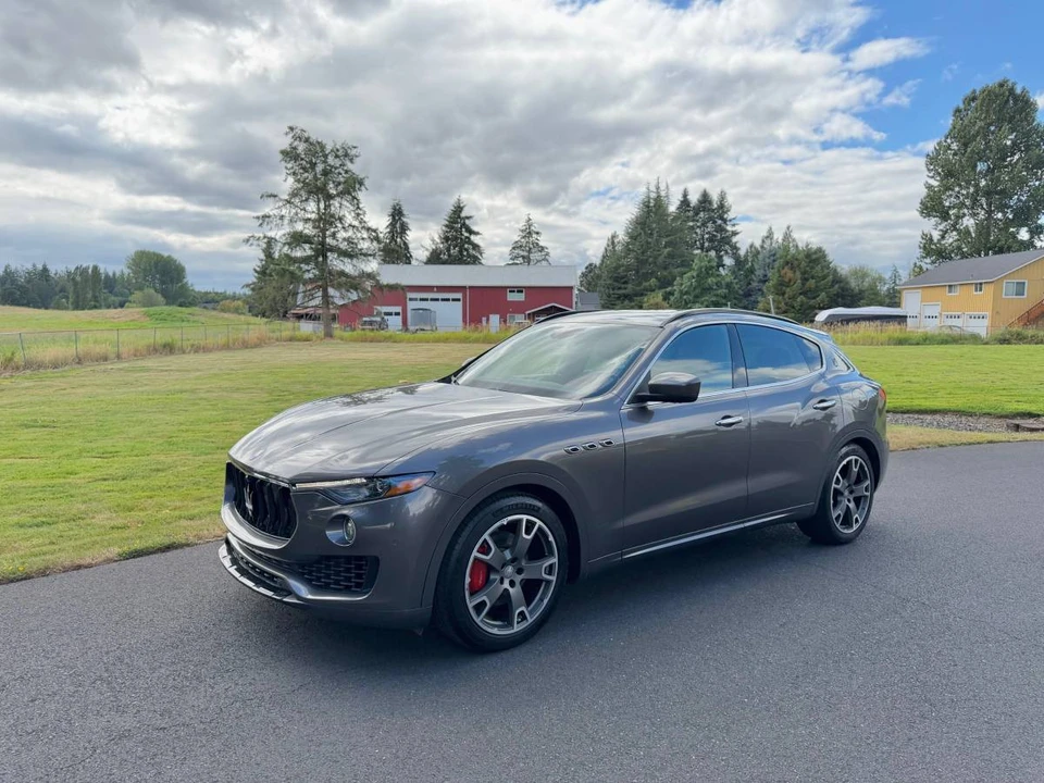 2017 Maserati Levante - Image 2 of 19