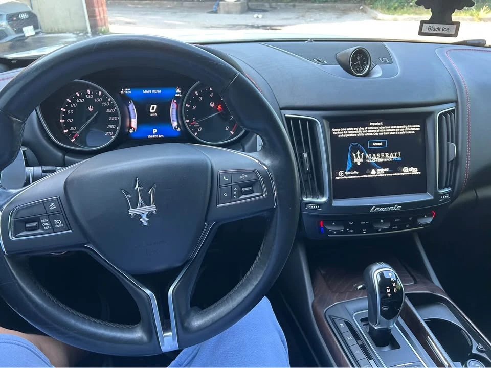 2017 Maserati Levante - Image 9 of 11