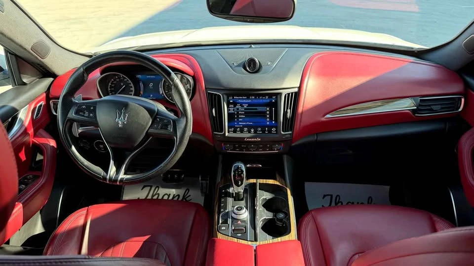2017 Maserati Levante - Image 3 of 18